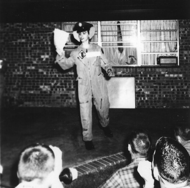 photosfrom19616227.jpg